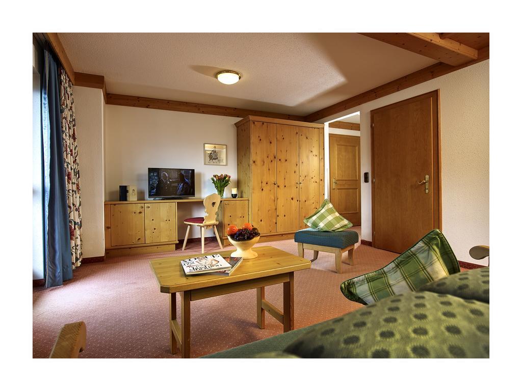 אימסט Linserhof Bed&Breakfast מראה חיצוני תמונה